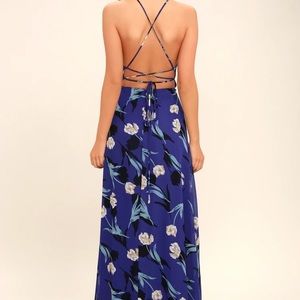 BRAND NEW LULUS MAXI DRESS